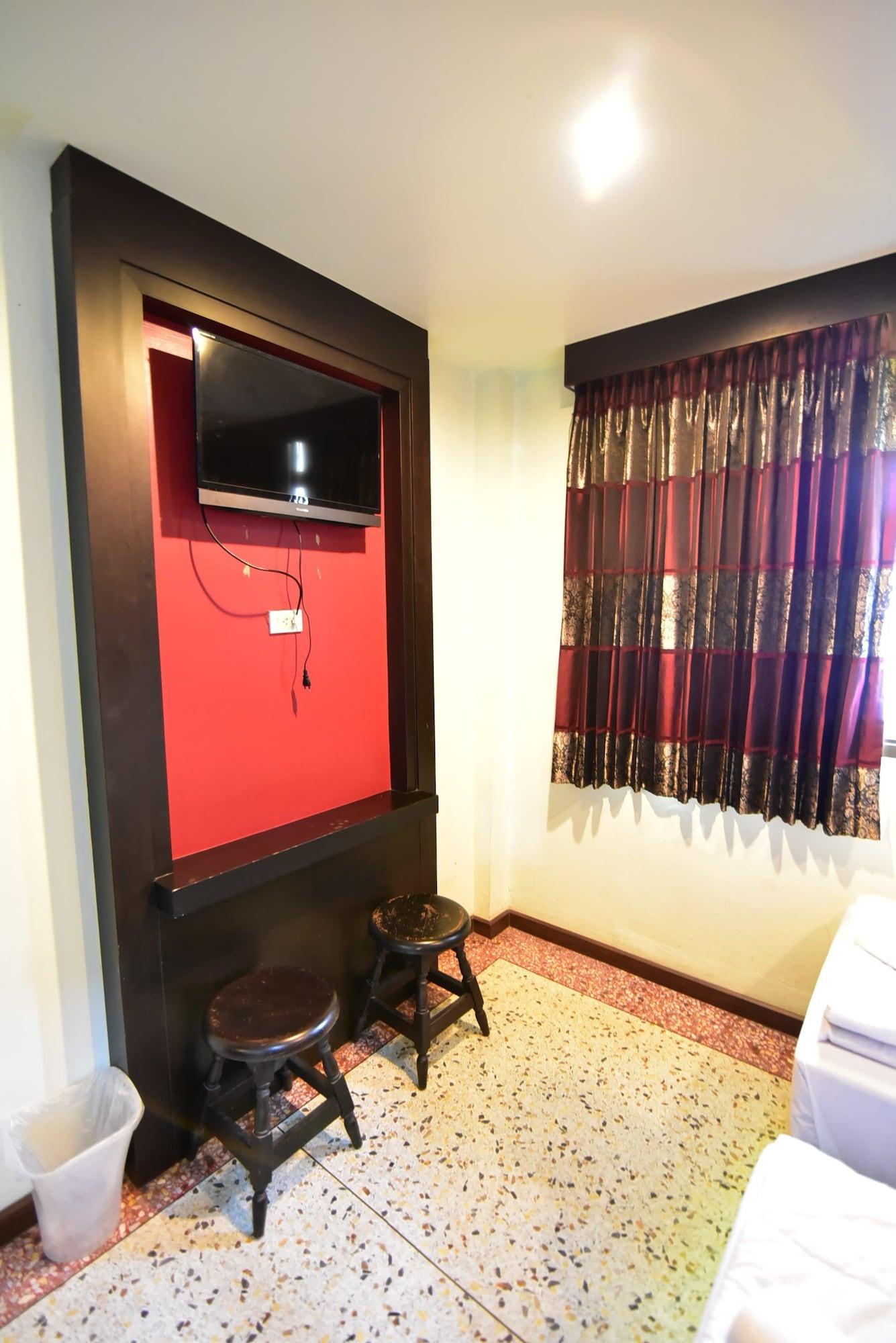 Thara House Ξενοδοχείο Μπανγκόκ Εξωτερικό φωτογραφία